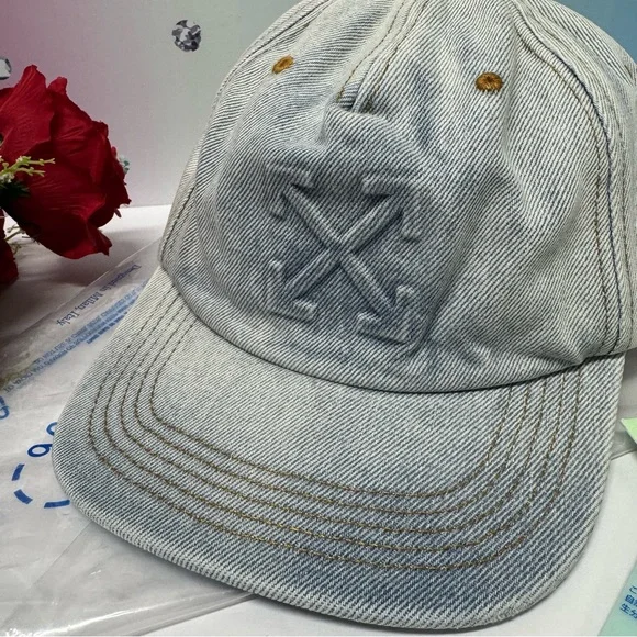 🔥SALE $550 NWT OFF-WHITE DENIM BASEBALL HAT